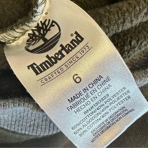 Timberland Boys Logo Sweatshirt Hoodie Size 6 Pullover Olive Green Outdoors Cozy - Picture 5 of 7